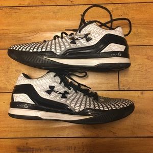 Men’s under armor clutch fit